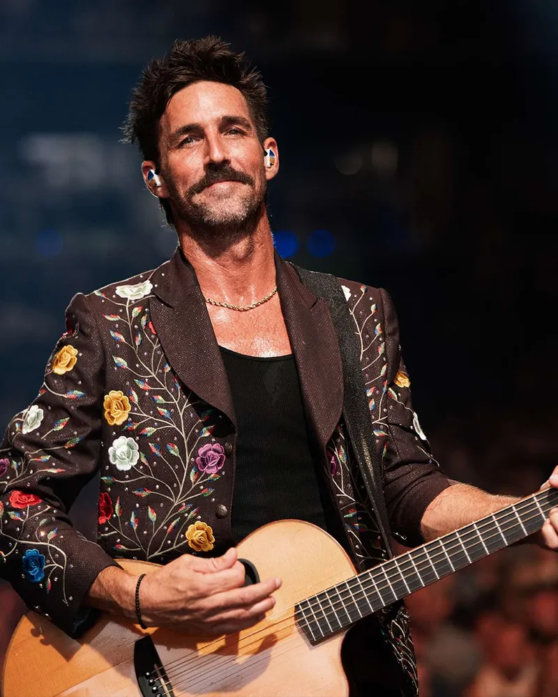 Flyer for JAKE OWEN